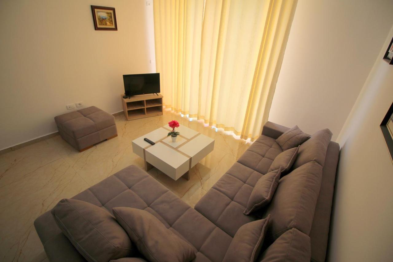 Luxury Sea View Apartaments Sarande Exterior photo